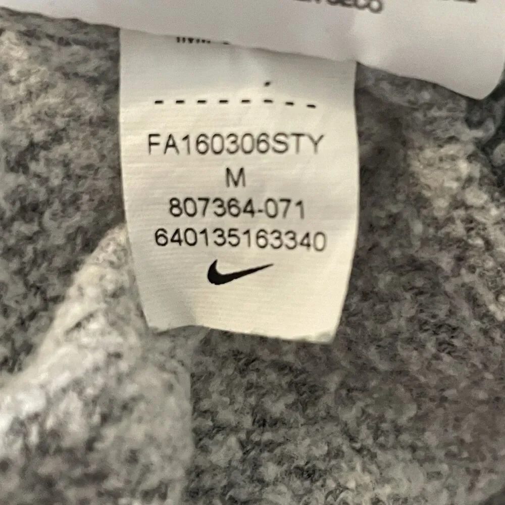 Nike go club casual